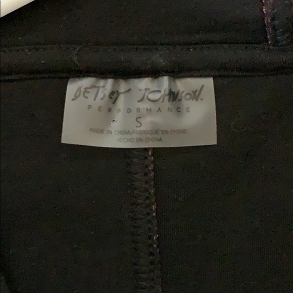 Betsy Johnson Performance jacket size Small - Picture 6 of 6